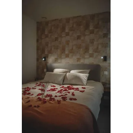 בית נופש Peaceful Near Hannut