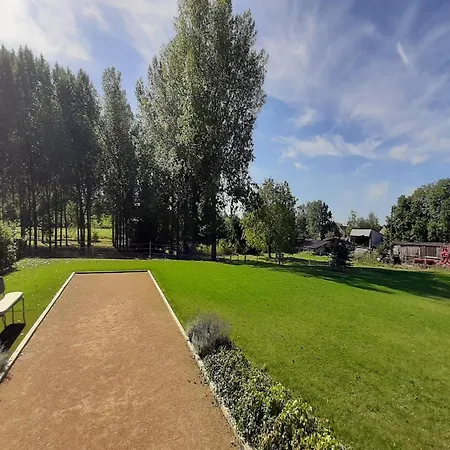 בית נופש Peaceful Near Hannut Hannut